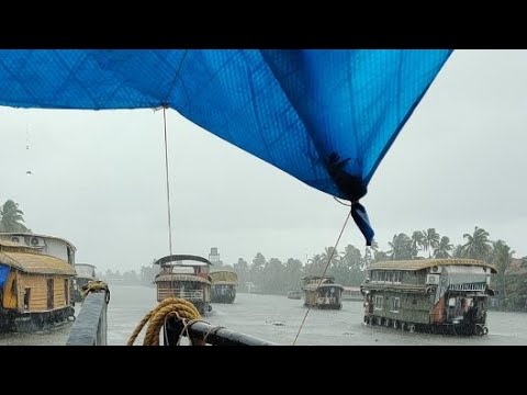 KERALA BOAT RIDE WITH RAIN AMAZING @LPNVLOGS