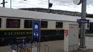 BLS Re 4/4 172 mit Le Diamant Bar und Le Salon Bleu