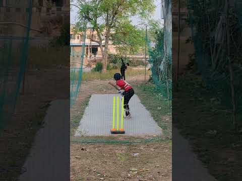 Little left handed batsman Rishi rathwa #cricket #viralshort #ytshort #shorts #shortvideo