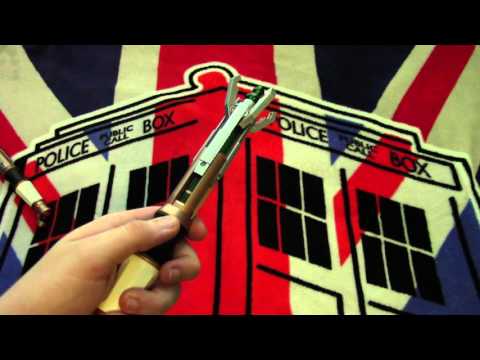 12 Doctor ORIGINAL Sonic Screwdriver Touch Control Review