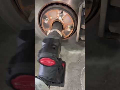 Axle Nut vs Mid Torque