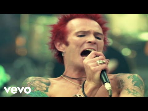 Velvet Revolver - Dirty Little Thing (Official Video)