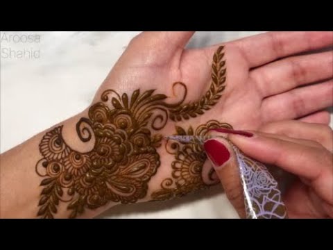 Try this most beautiful Intricate Mehndi design for Eid