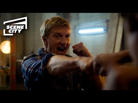 Johnny Mercilessly Knocks Mike Out | Cobra Kai (William Zabka, Sean Kanan)