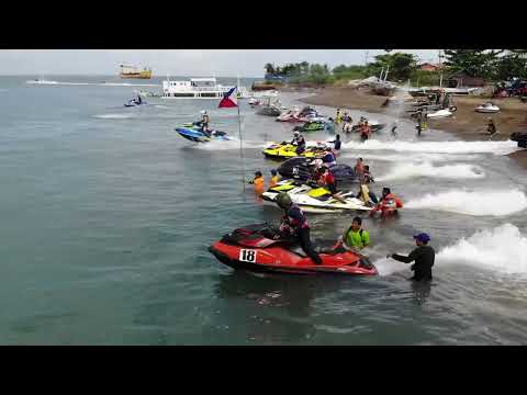 JETSKI RACE DAY, CEBU PHILIPPINES...LOOK AT THEM GO.....