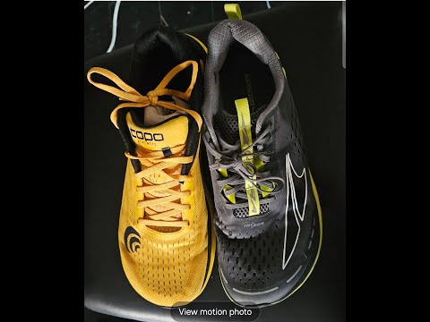 Altra Torin 4 Topo Ultrafly 3 Full Comparsn #running #topoathletics #sneakerdeals #altrarunningfans