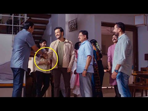 Akhil Akkineni Biggest Blockbuster Movie Ultimate Entry Scene | Eesha Rebba | Kotha Cinema