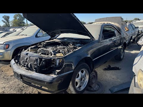 1997 Mercedes-Benz C140 CL500 at Junkyard