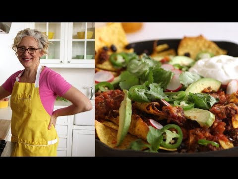 Skillet Chili Nachos- Everyday Food with Sarah Carey