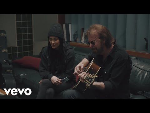 Brooks & Dunn - About "Neon Moon" with Kacey Musgraves