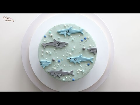 Shark Cake With a Fun Surprise Inside!