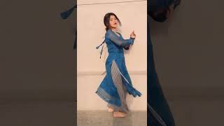 Amazing dance 😍😍 #trending #dance #shortsindia #youtube #foryou #youtubeshorts #khushbusharma