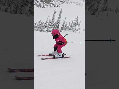 Skiing with my 5 year old daughter. #needforspeed #cute #skiing