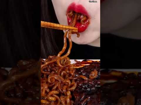 Asmr Eating Hot Spicy Noodles 🔥😰#shorts