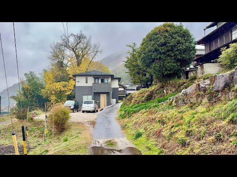 Walking in the Rain, Japanese Countryside village Nakasendo Nature Walk, Rain and City Sounds