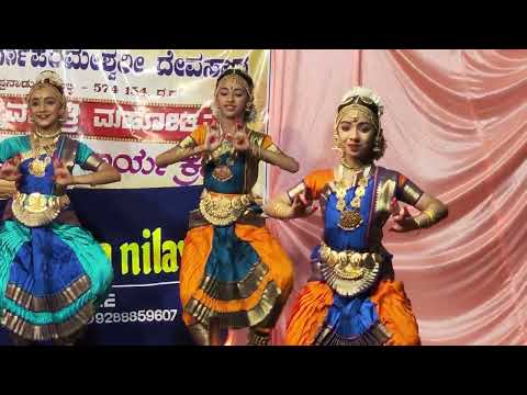 Bharatanatyam dance at Bapanadu temple