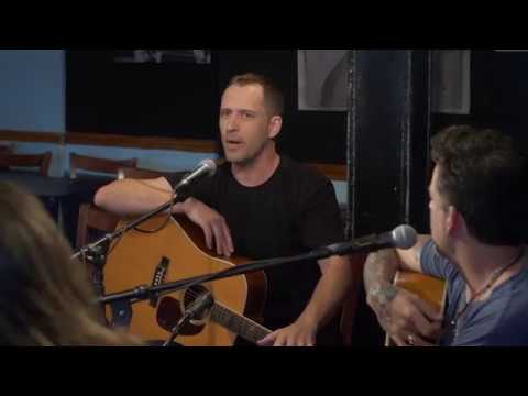 Gary Allan about Dads and Guitars at the Bluebird Ep 2