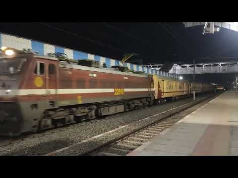 First Run Of 02186 REWA - RANI KAMLAPATI SPECIAL | रीवा - रानी कमलापति स्पेशल