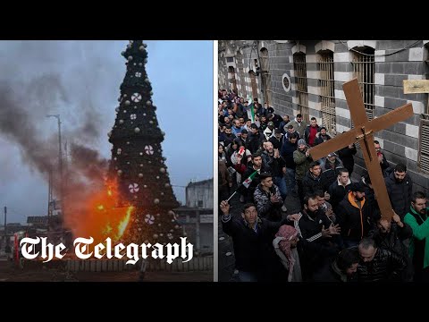 Christmas tree set on fire triggers protests in Syria