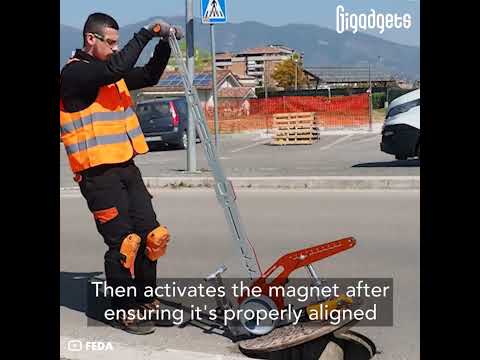 Liftop Magnetic manhole opener① #gigadgets #engineering #mechanical #innovation #equipment