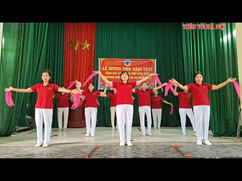 Liên khúc : Bác Đang Cùng Chúng Cháu Hành Quân - Tiến Về Hà Nội - CLB DS Thôn Nội