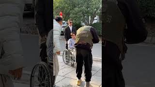 热门短剧《离婚吧我要回家继承亿万家产》男主演白羽拍摄花絮放送~ #現代短劇#豪門霸總#爽劇#婚戀#白羽