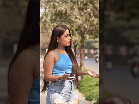 kya apka ek picture lee sakta hu @OyeitsUncut #pickup #prankoncutegirl #ajpickuplines #prank