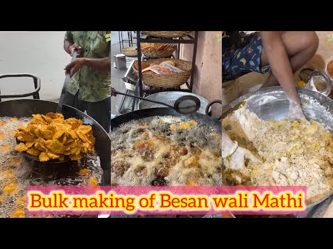 Bulk making of Besan wali Mathi in Amritsar😍😍 Punjab ki special Mathi🤩🤩