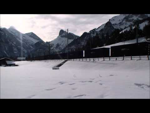 BLS Re 465 011 & 008 "GoldenPass" und 007 in Kandersteg