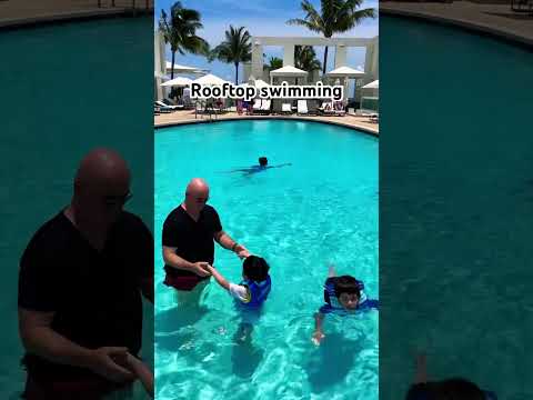 Rooftop swimming 🏊‍♀️ #rooftop #swimming #florida