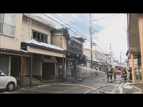 【火事】「黒煙が見える」住宅1棟燃える　焼け跡から1人の遺体発見　80代の住人男性と連絡取れず《新潟・魚沼市》