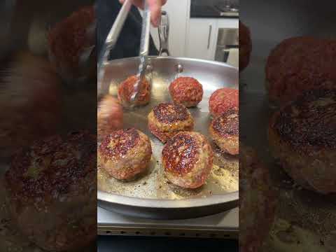 Gochujang honey meatball sando 😮‍💨  #asmr #cooking #recipes