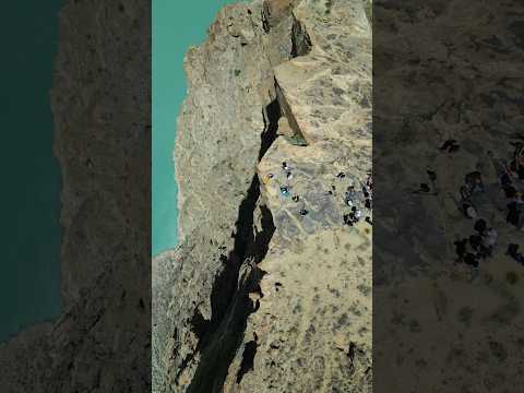 On the edge #travel #dangerous #pakistan