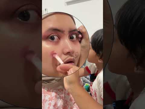 BUNDA DI MAKE UPIN LEIKA & AYAH JADI PENDEKAT, LIHAT HASILNYA BIKIN NGAKAK 🤣 #dienafitri