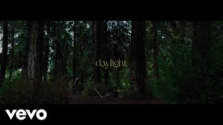 David Kushner - Daylight (Lyric Video)