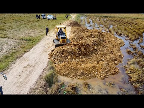 Full video!! Fast action 3day complete 99% fill land 100x100m process Komatsu D31PX with dump truck