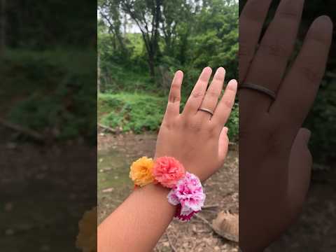 #flowerbracelet #flower #nature