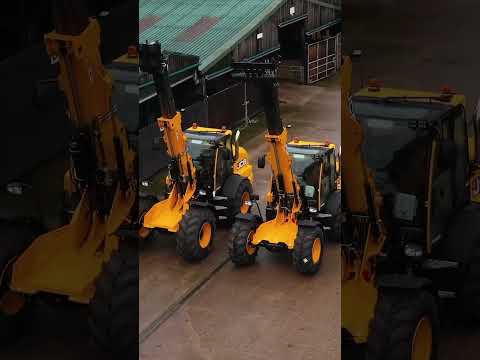 DONKEY tries out some NEW TOYS at JCB 👀