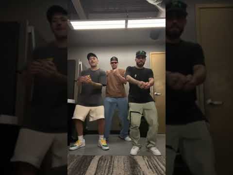 El Ferxxo y su Crew bailando 69 | #shorts