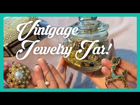 Vintage gold mystery jewelry jar! Let's open it.❤️