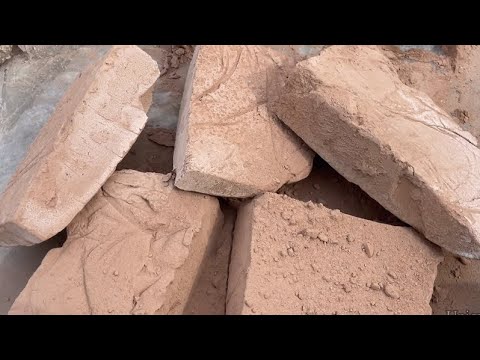 ASMR!Big Big Piece of the Red Mud For Dry Floor Crumbling Satisfying Relaxing Sound