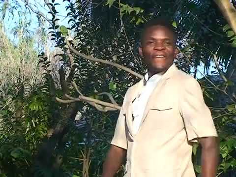 Tryson Chimbetu - Mombe Mombe (Compass DVD Album 2014) (Official Video)