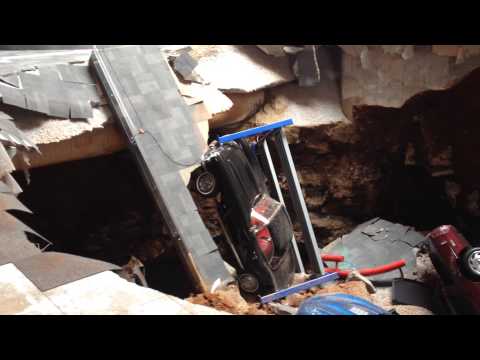 Sinkhole at Corvette Museum Skydome