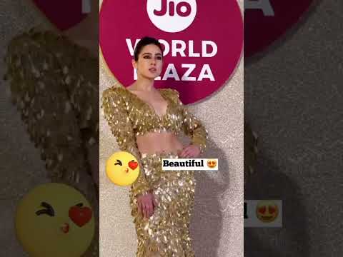 gorgeous 😍🥰 #saraalikhan #jioworldplaza opening