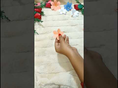 Easy flower making🌹// paper flower #papercraft #paperflower #flowers #ytshorts