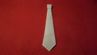 How To Fold Napkins - The Tie Fold (folded napkins)