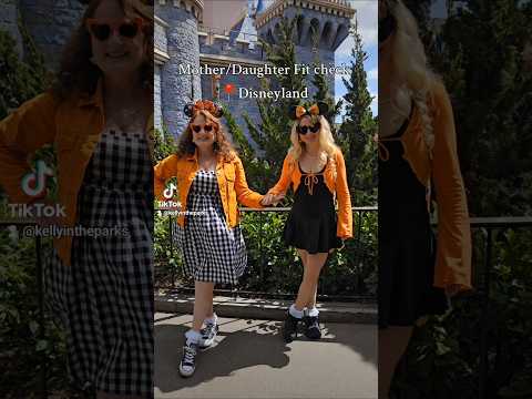 What we wore at Disneyland for Spooky Season  📍 Disney!  🎃 #disneyland #disneyworld #shorts