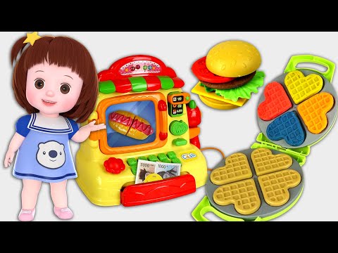 Baby Doli and hot dog truck shop waffle cooking