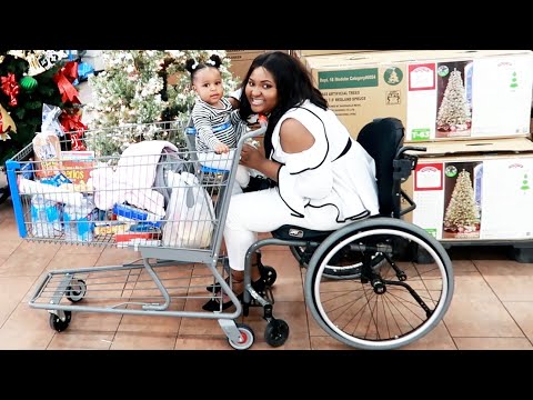 Paraplegic Mom Shopping with 15 months old daughter | #Vlogmas2019 Day 9