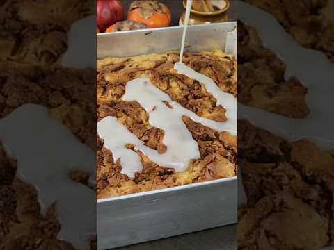 Christmas Special Cinnamon Swirl Cake with Fresh Apples & Persimmons | Holiday Breakfast & Desserts